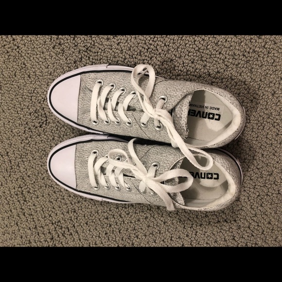 Converse Shoes - Grey low converse sneakers